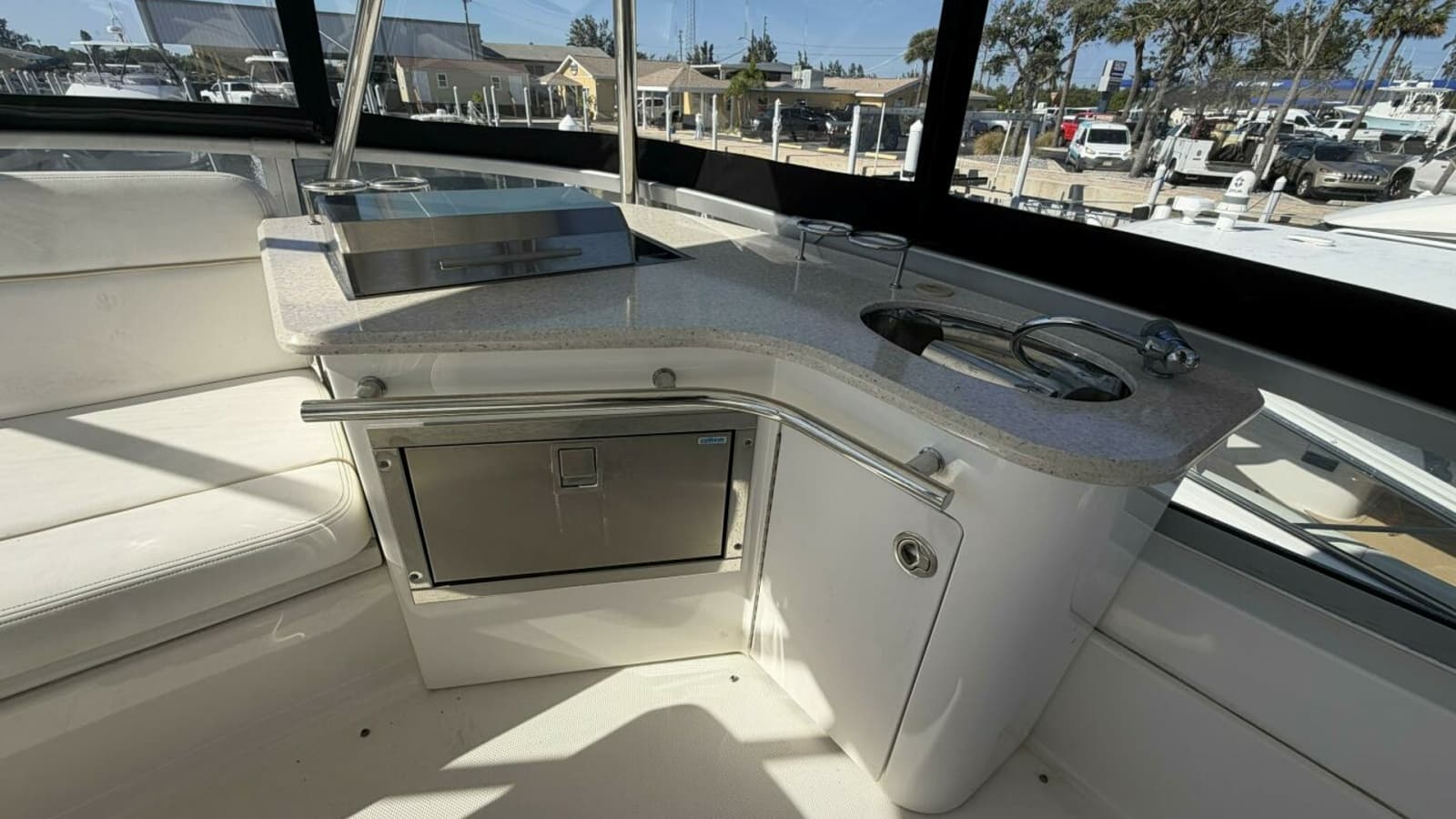 2008 Sea Ray 47 Sedan Bridge - Flybridge Kitchen