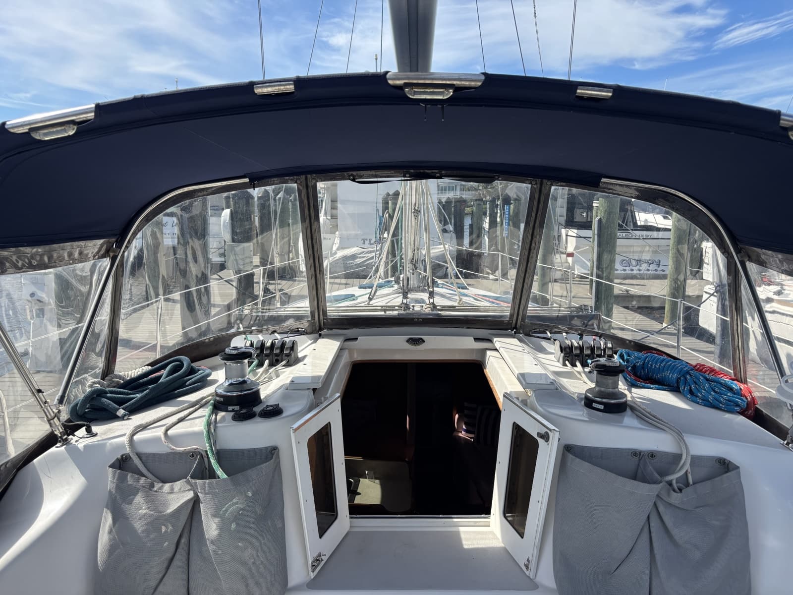 2007 Catalina 387
