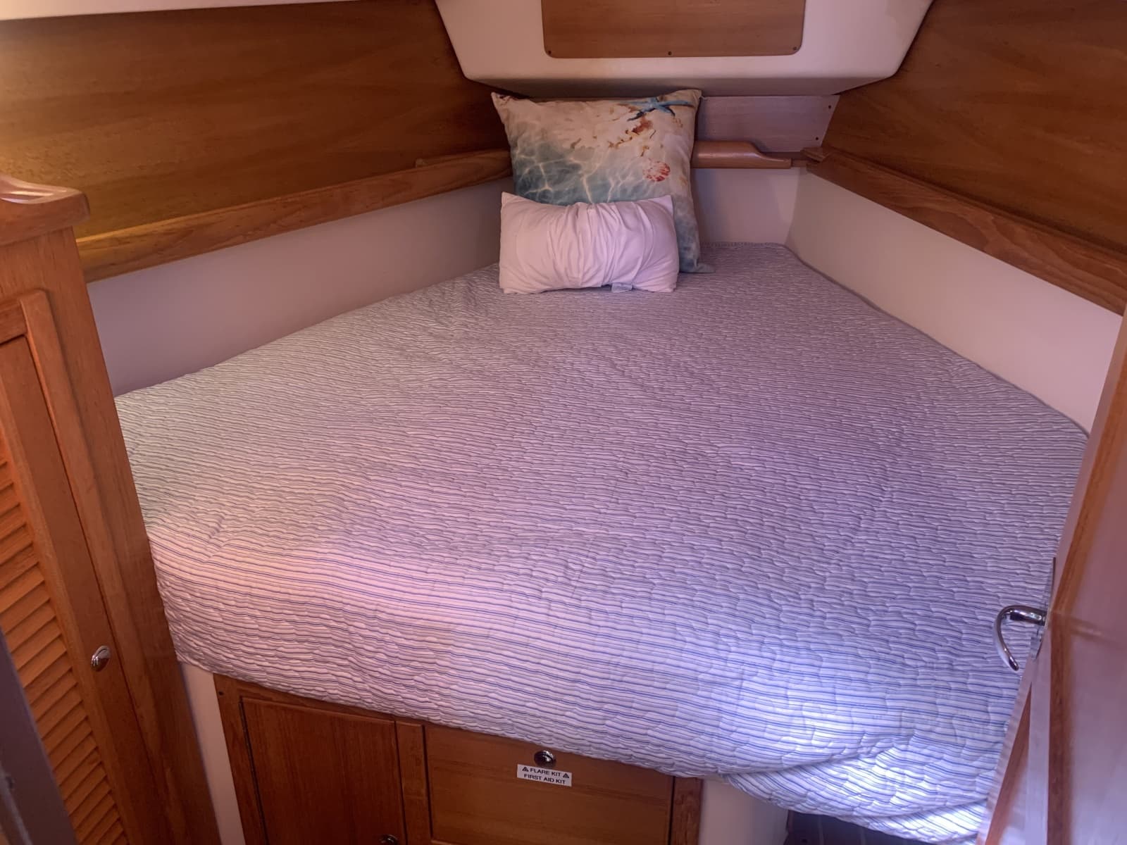 2007 Catalina 387