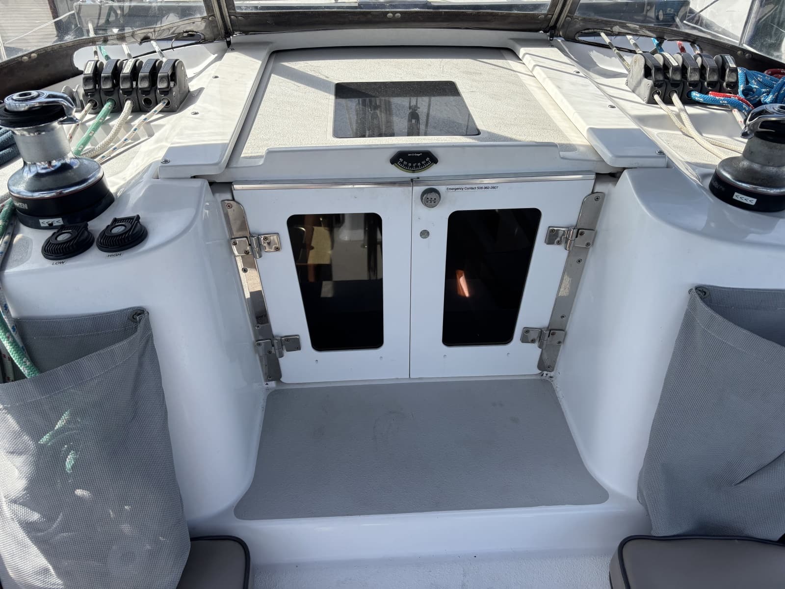 2007 Catalina 387