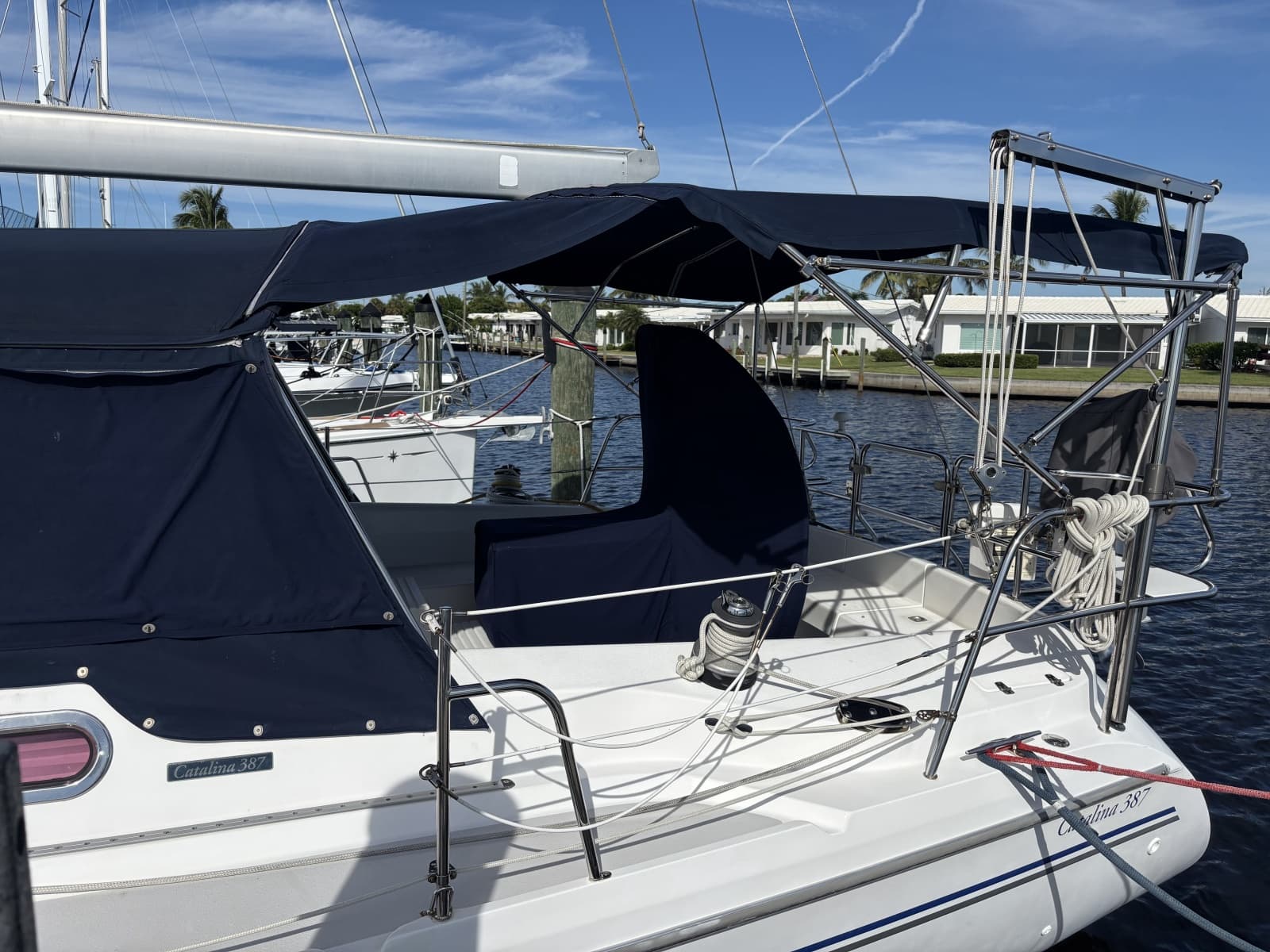2007 Catalina 387
