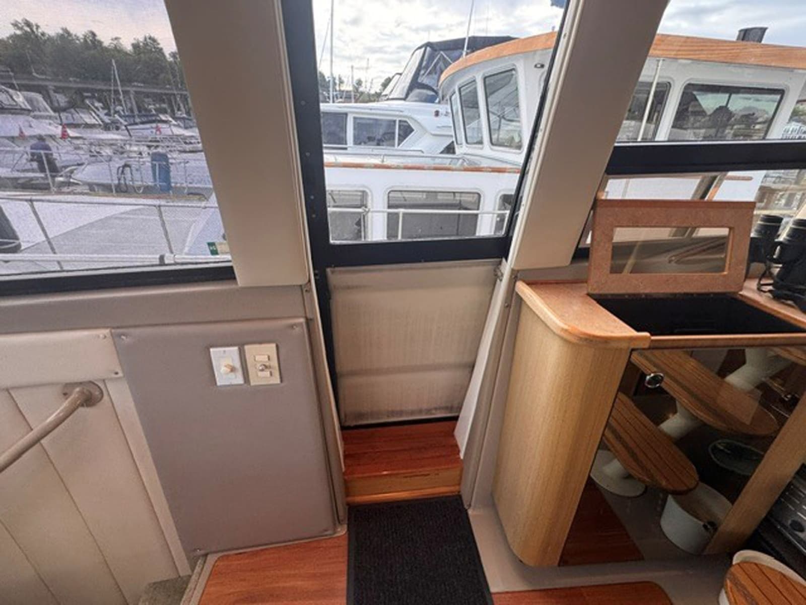 2000 Bayliner 5288 Pilot House Motoryacht
