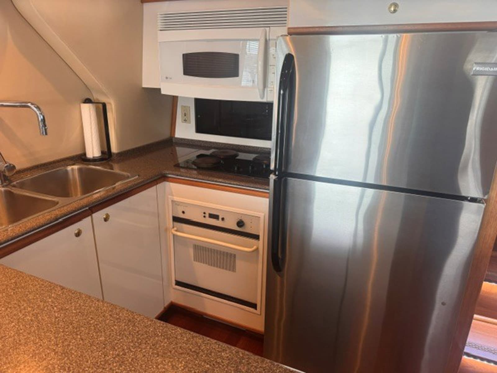 2000 Bayliner 5288 Pilot House Motoryacht