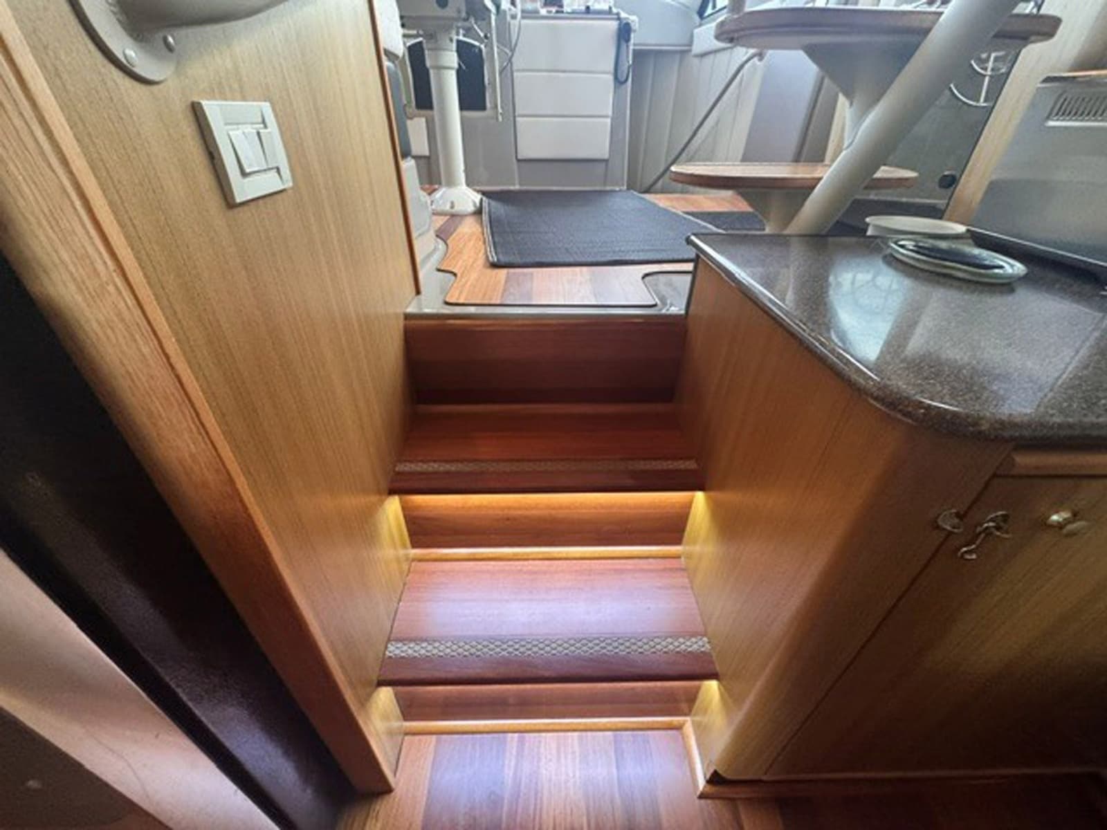 2000 Bayliner 5288 Pilot House Motoryacht