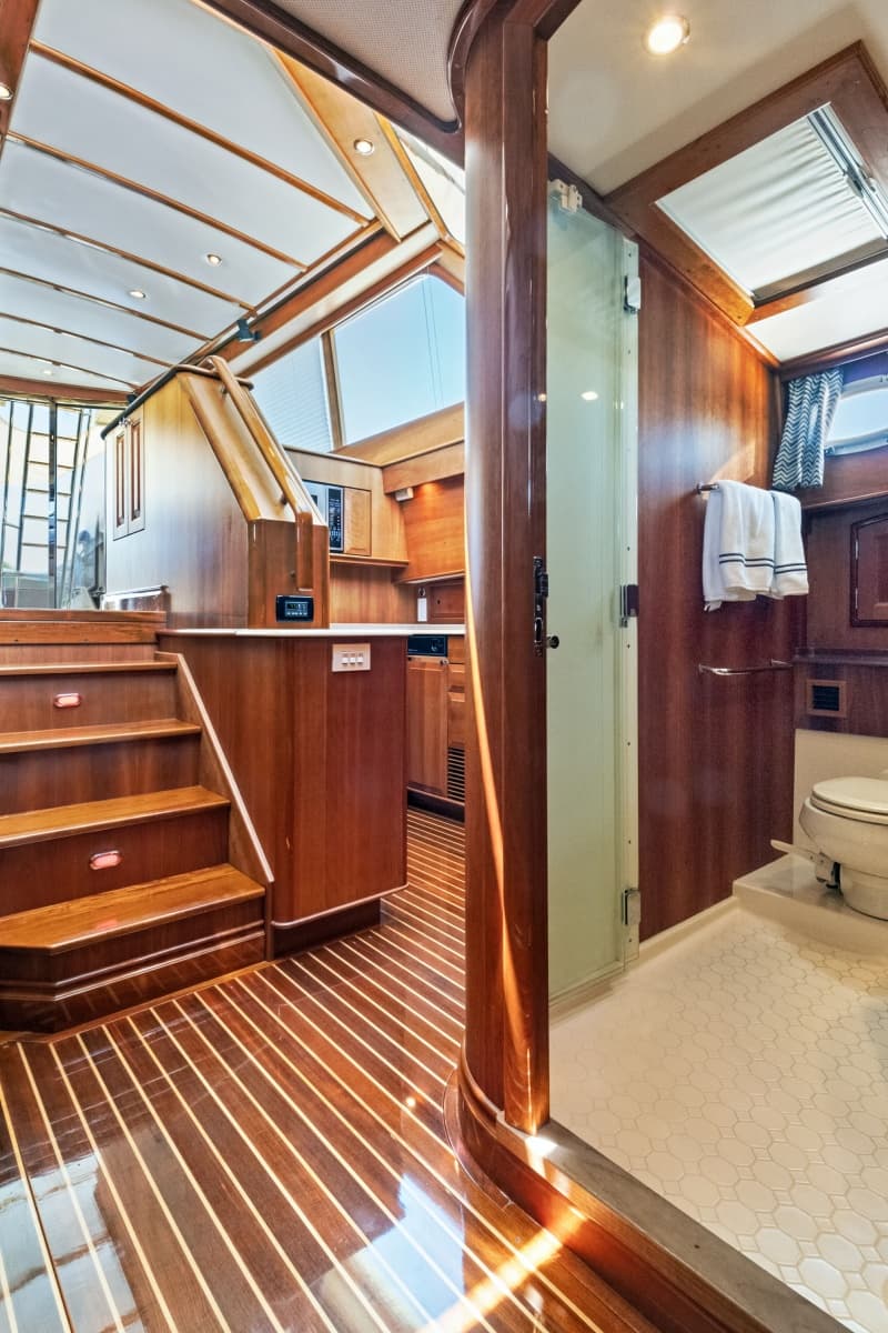 2007 Hinckley Talaria 55MY