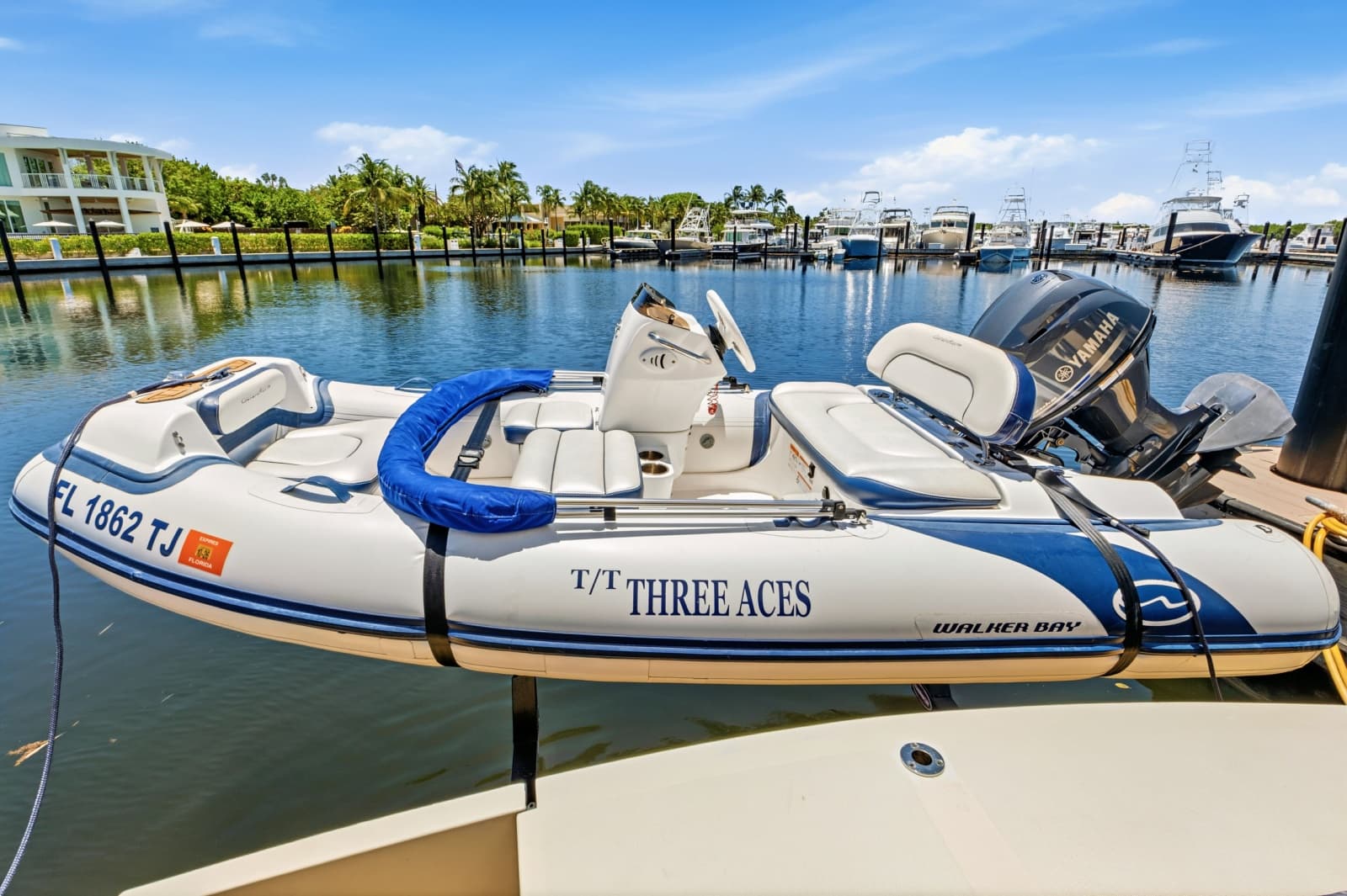 2007 Hinckley Talaria 55MY