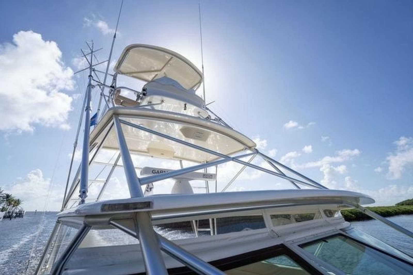 2005 Tiara Yachts 4200 Open