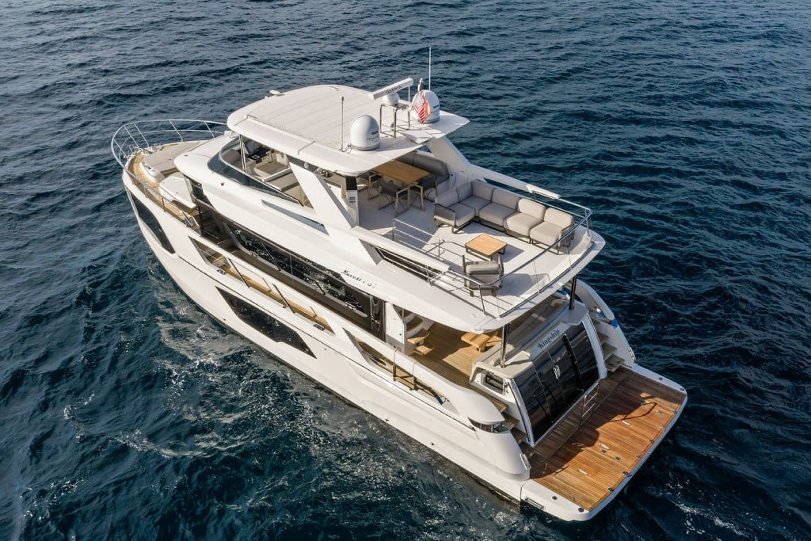 2023 Absolute Navetta 64