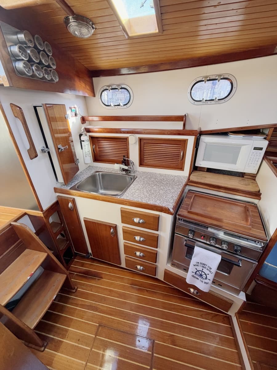 1997 Covey Island Boat Works 