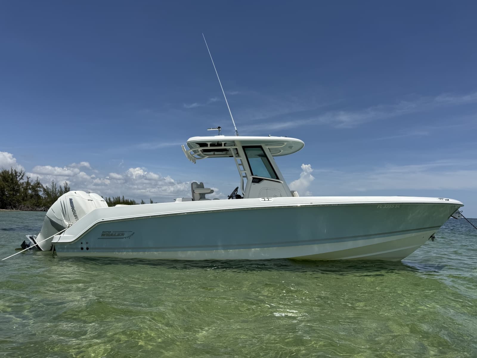 2019 Boston Whaler 280 Outrage