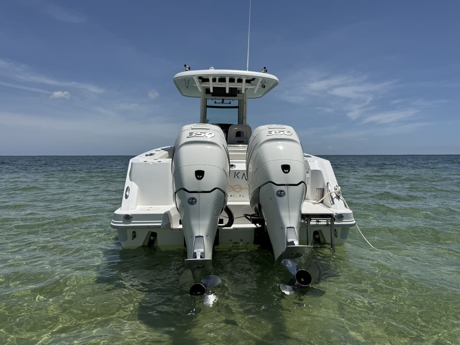 2019 Boston Whaler 280 Outrage