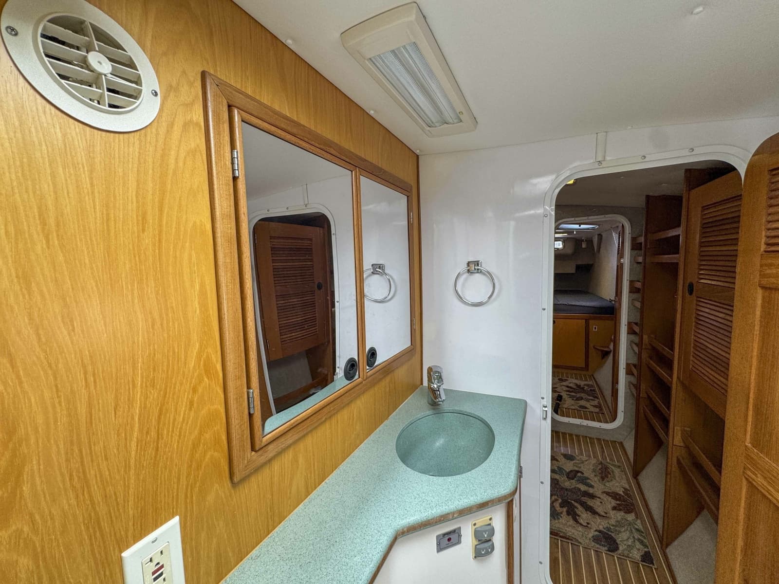 2007 Manta 42 Mk IV