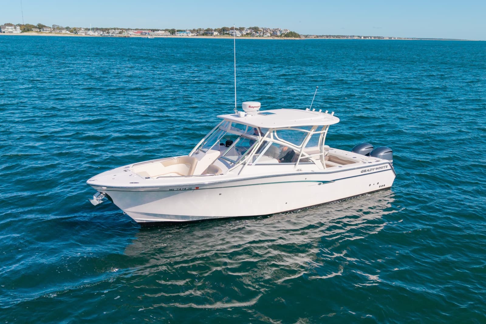 2014 Grady-White 307 Freedom