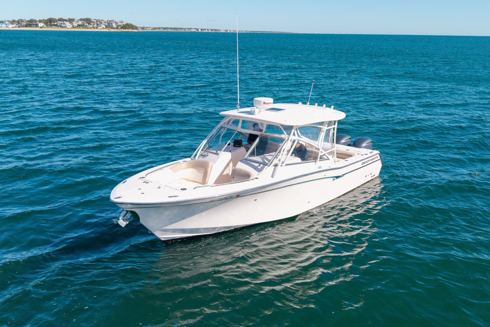 2014 Grady-White 307 Freedom
