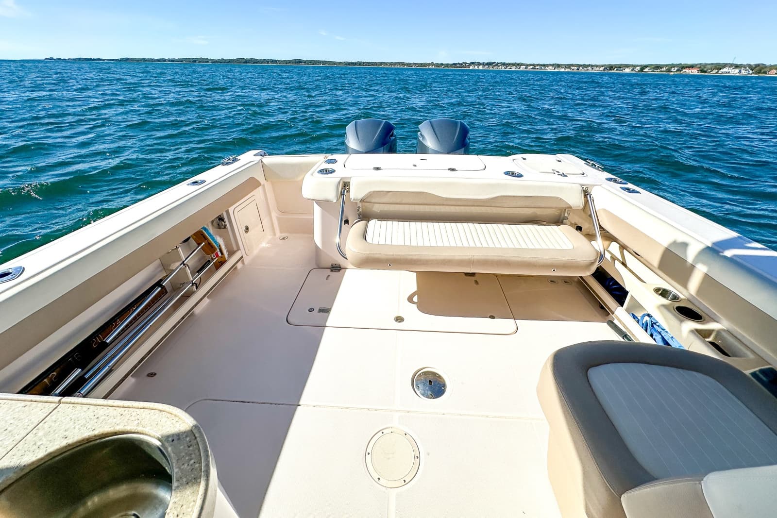 2014 Grady-White 307 Freedom