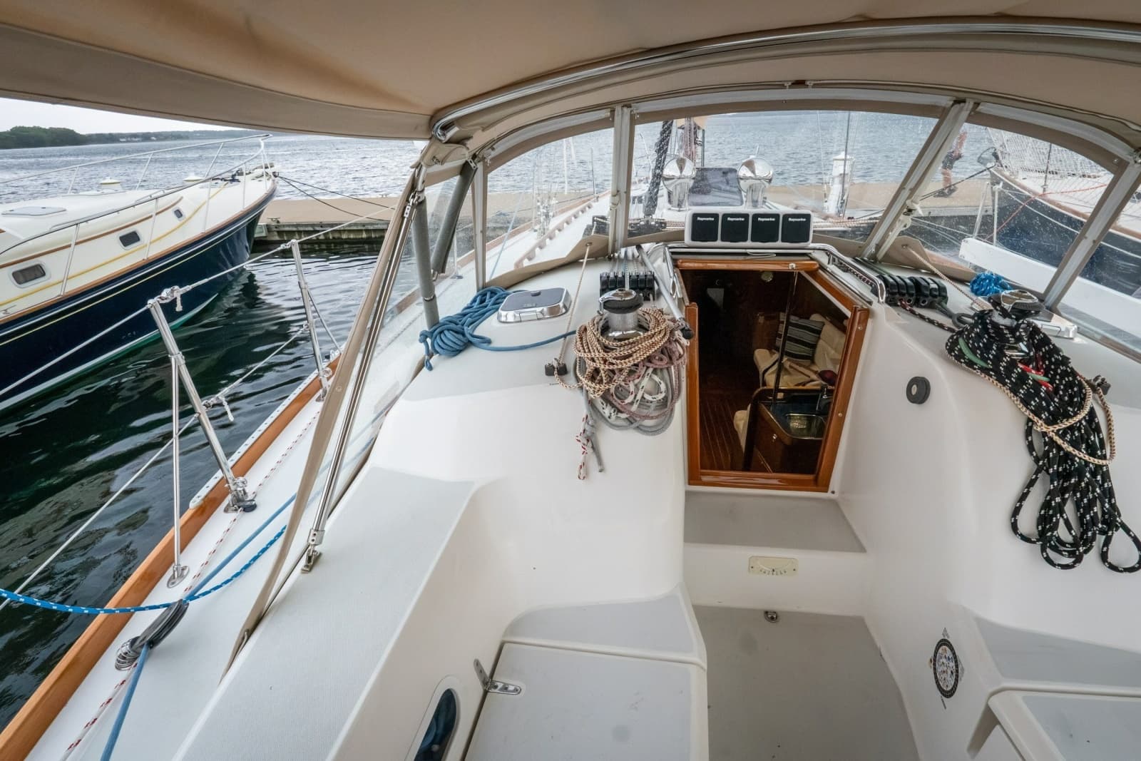 2005 Sabre 426
