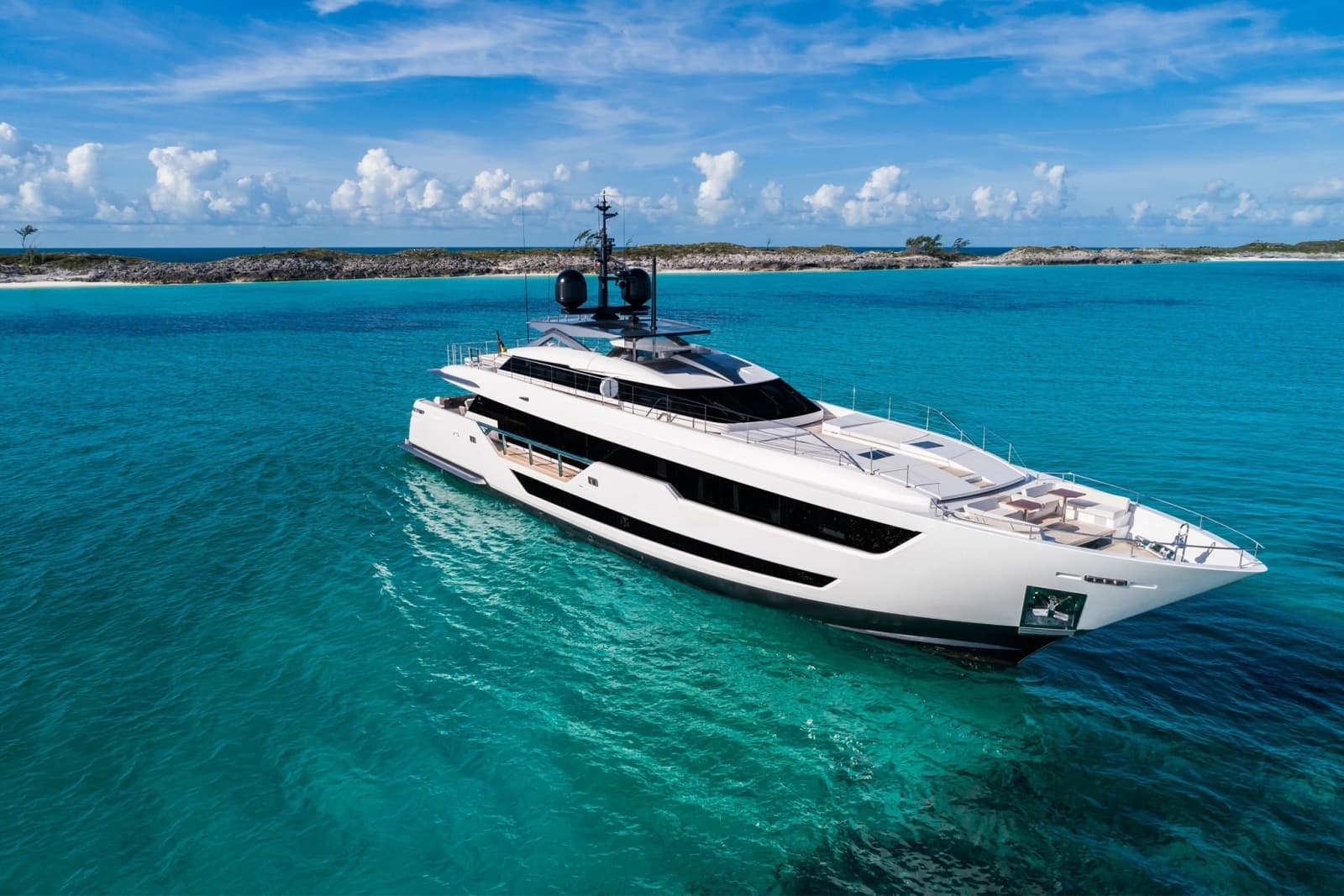 2024 Custom Line 120