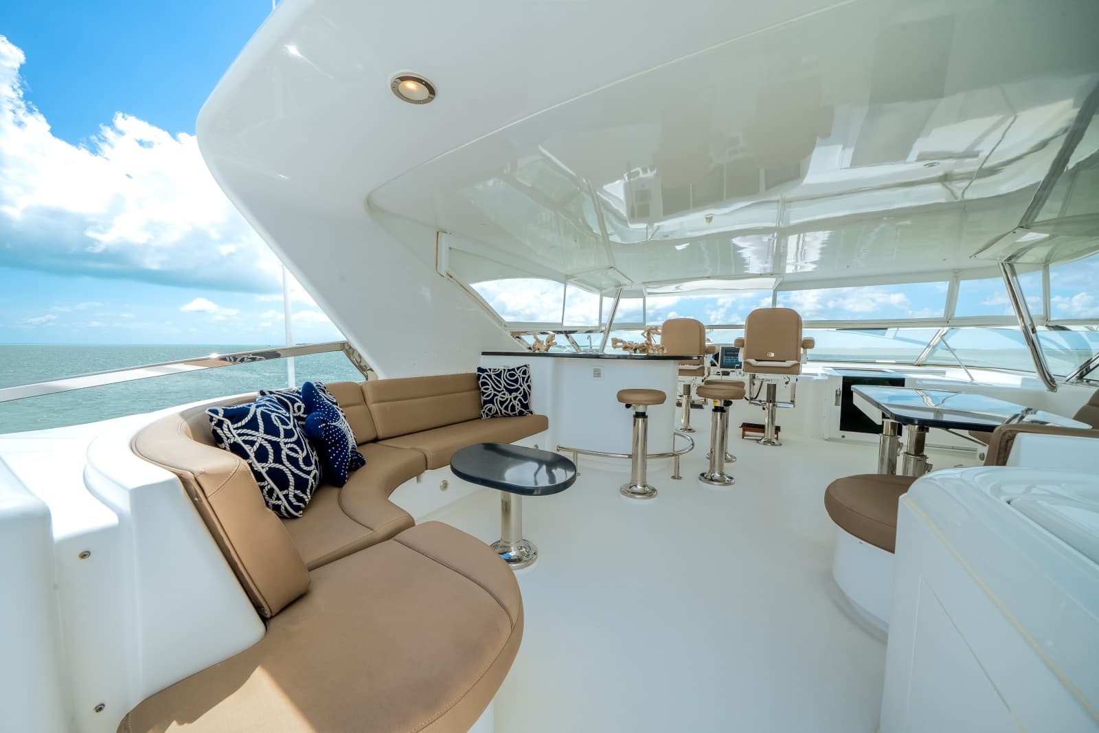 2008 Hatteras 
