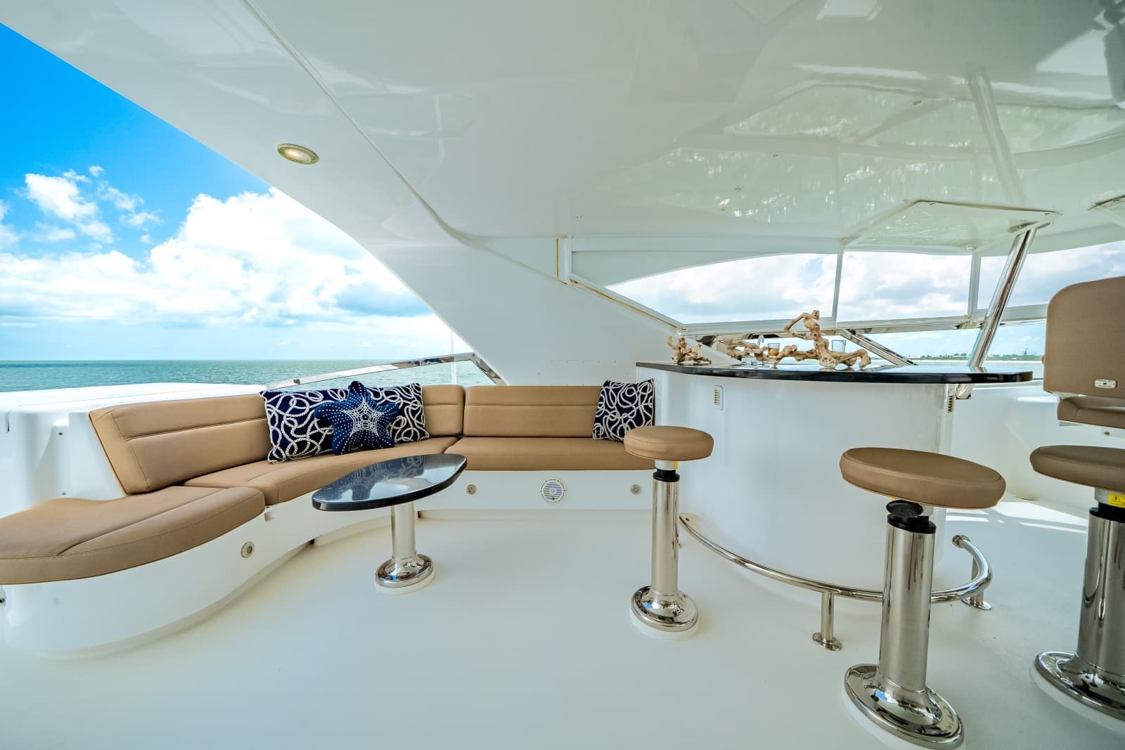 2008 Hatteras 