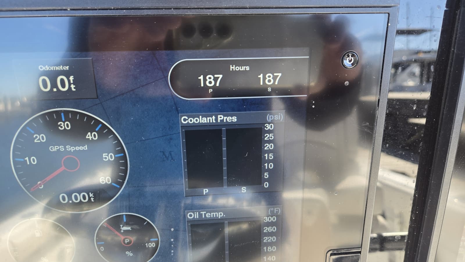 2021 Sea Hunt Gamefish 25
