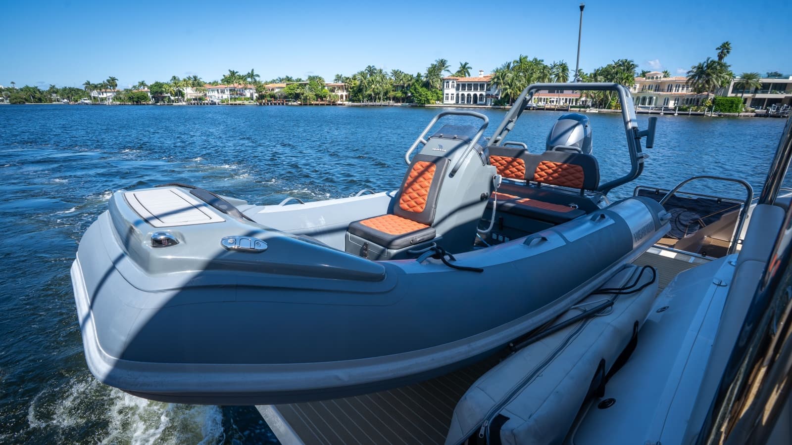 2025 Aquila 54 Yacht