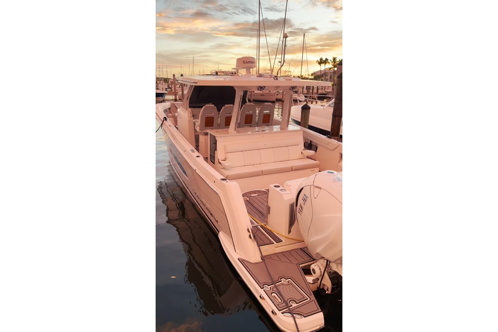 2020 Regal 38 SAV