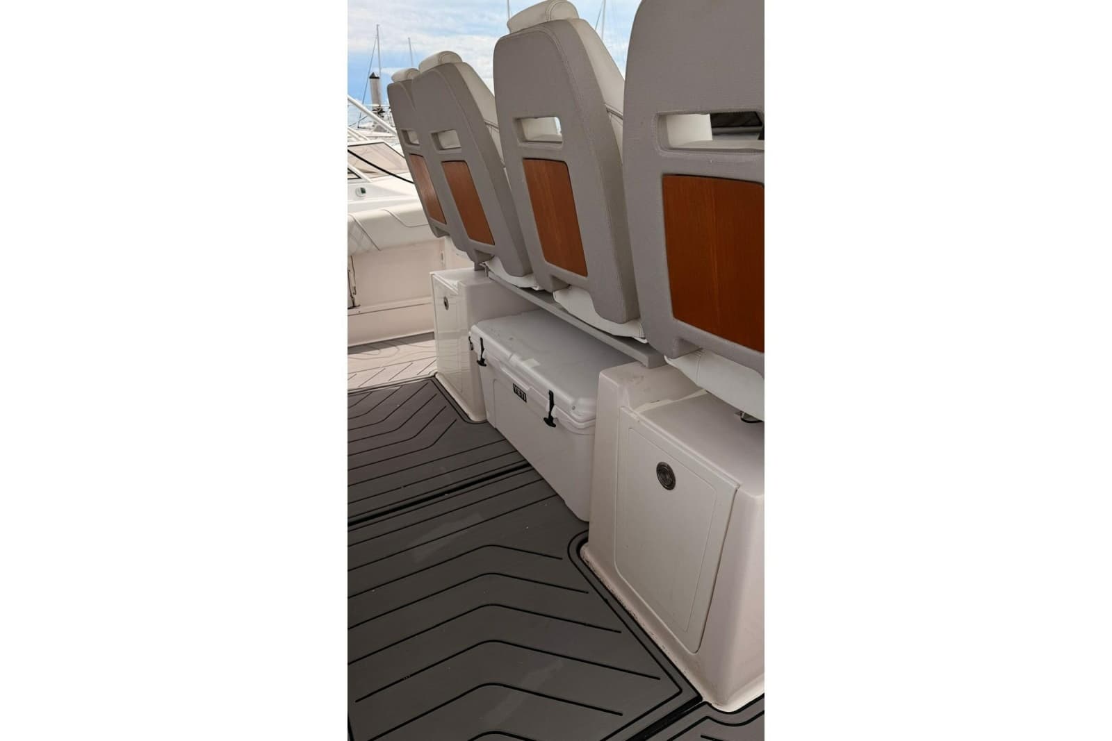 2020 Regal 38 SAV