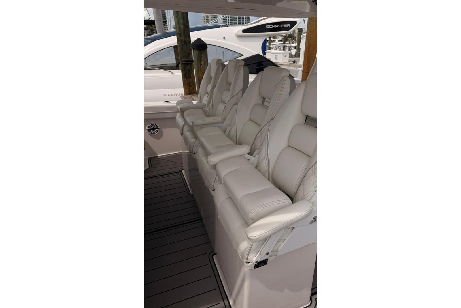 2020 Regal 38 SAV