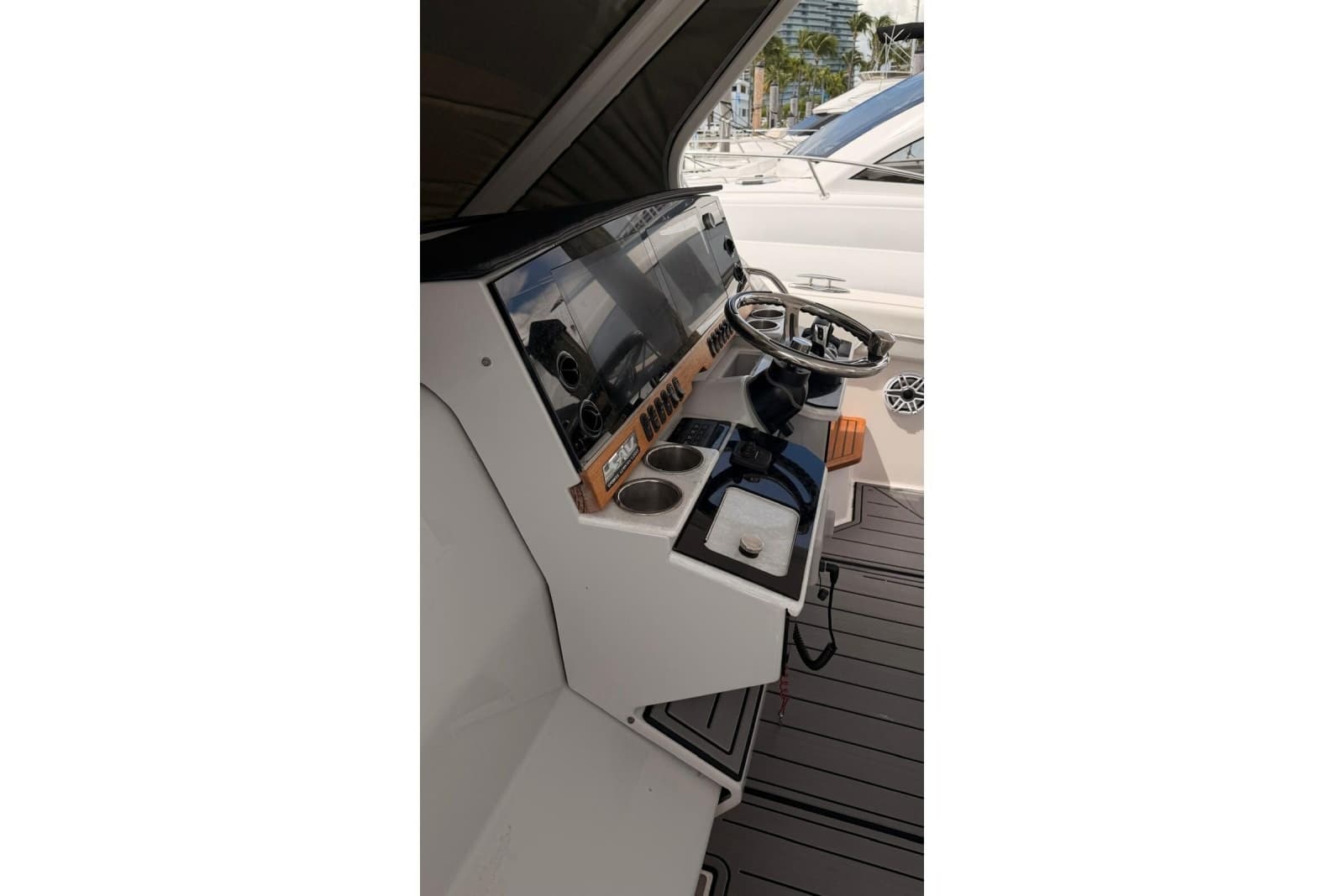 2020 Regal 38 SAV