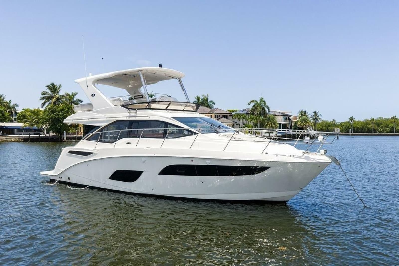 2018 Sea Ray Fly 460