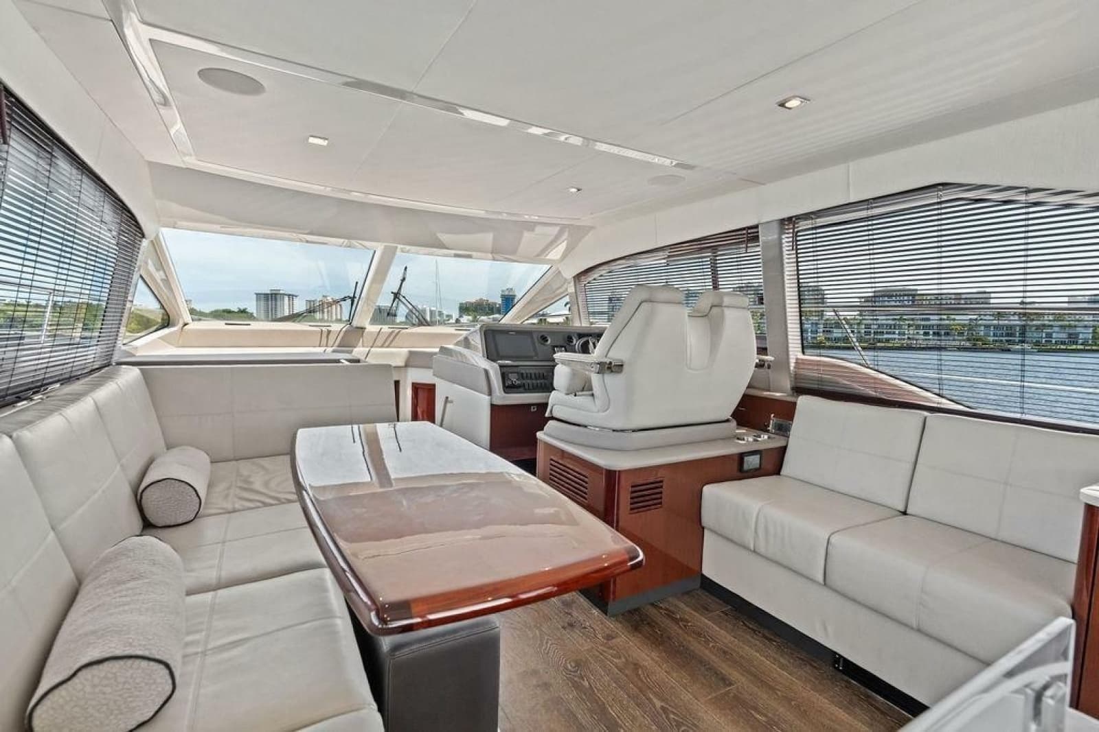 2018 Sea Ray Fly 460