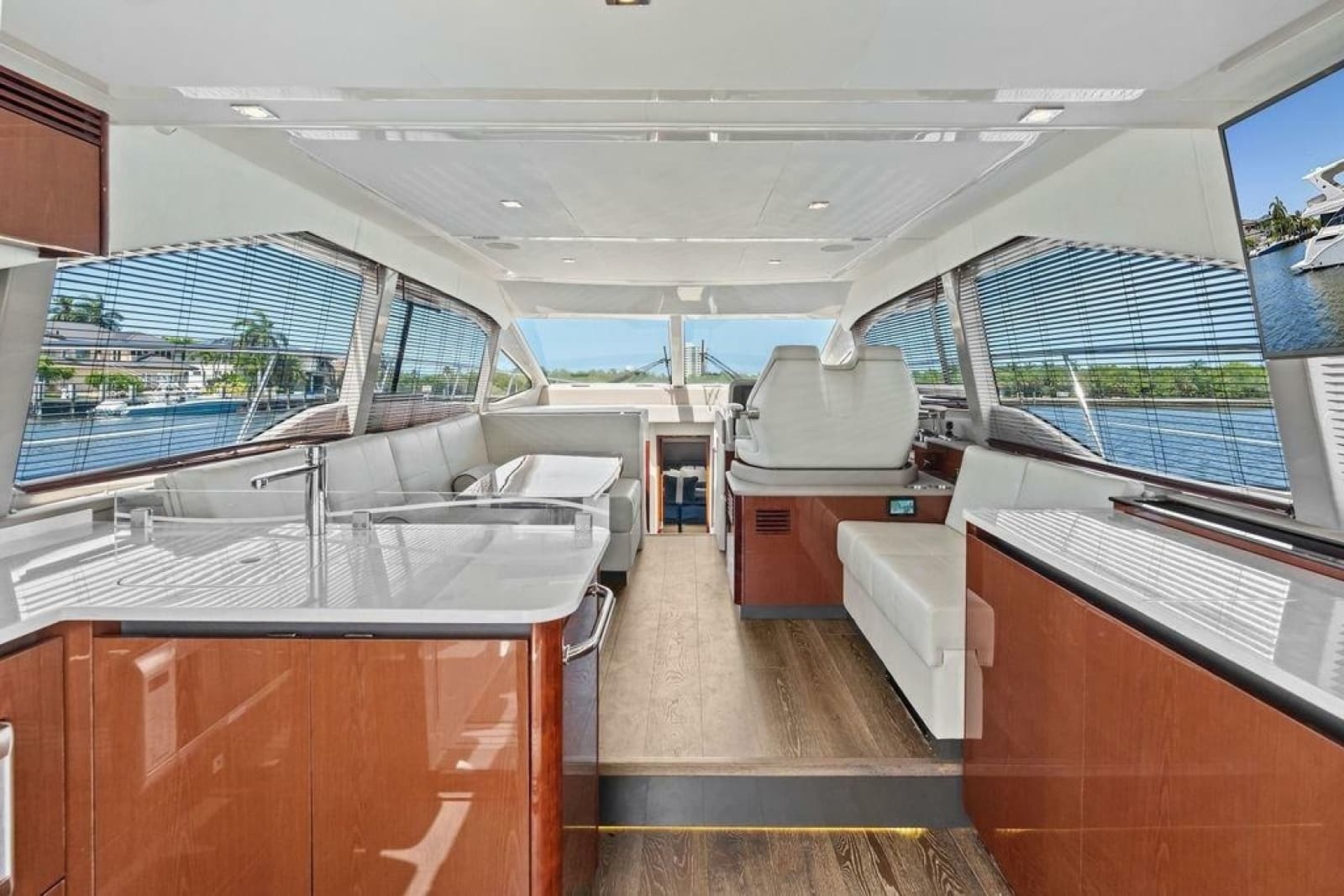 2018 Sea Ray Fly 460