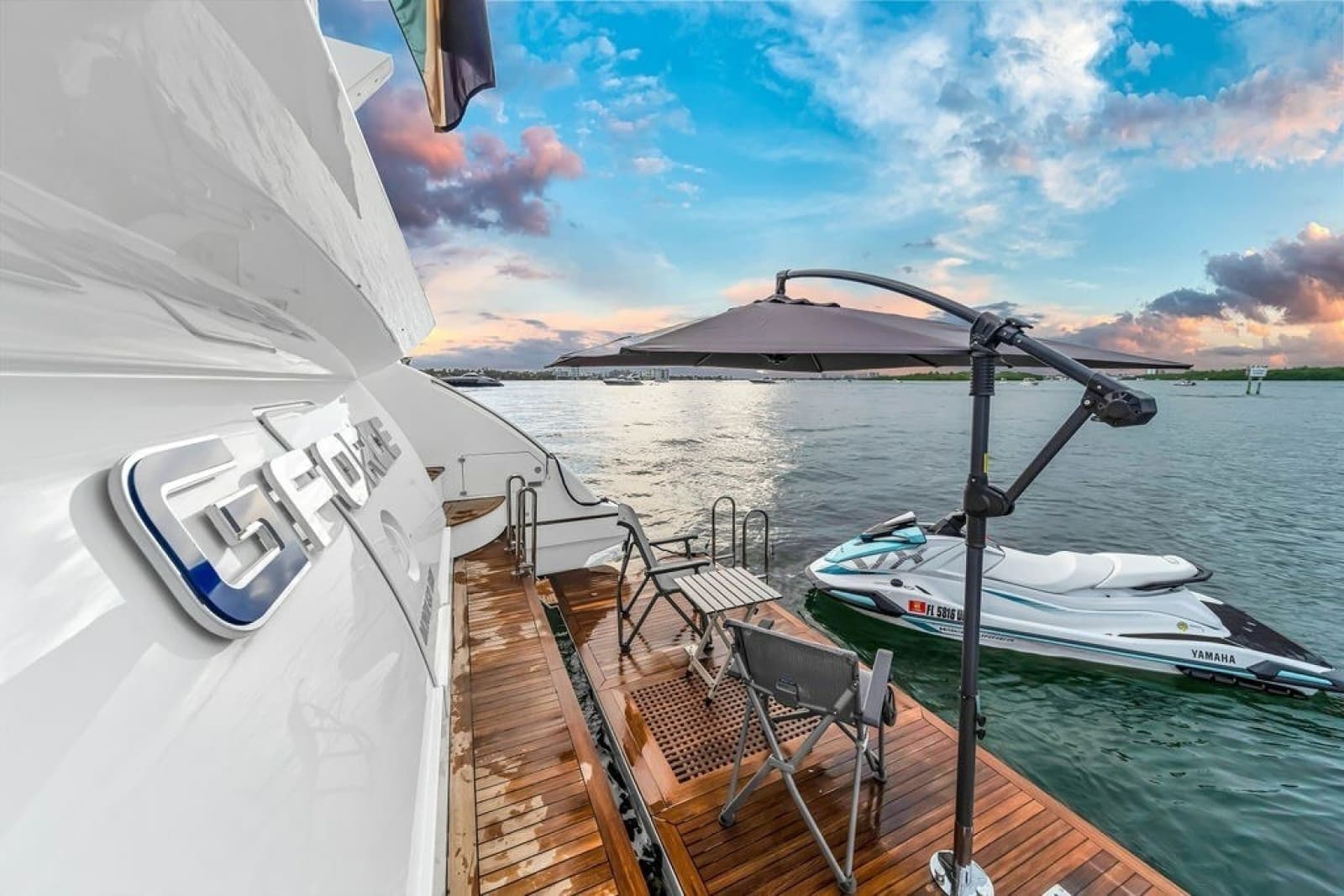 2017 Azimut 84