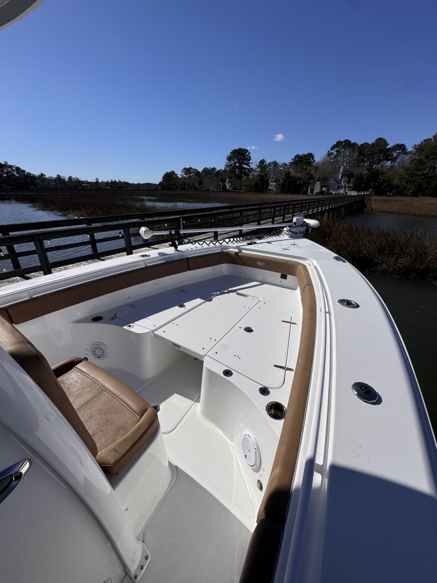 2023 Sea Hunt Gamefish 27FS