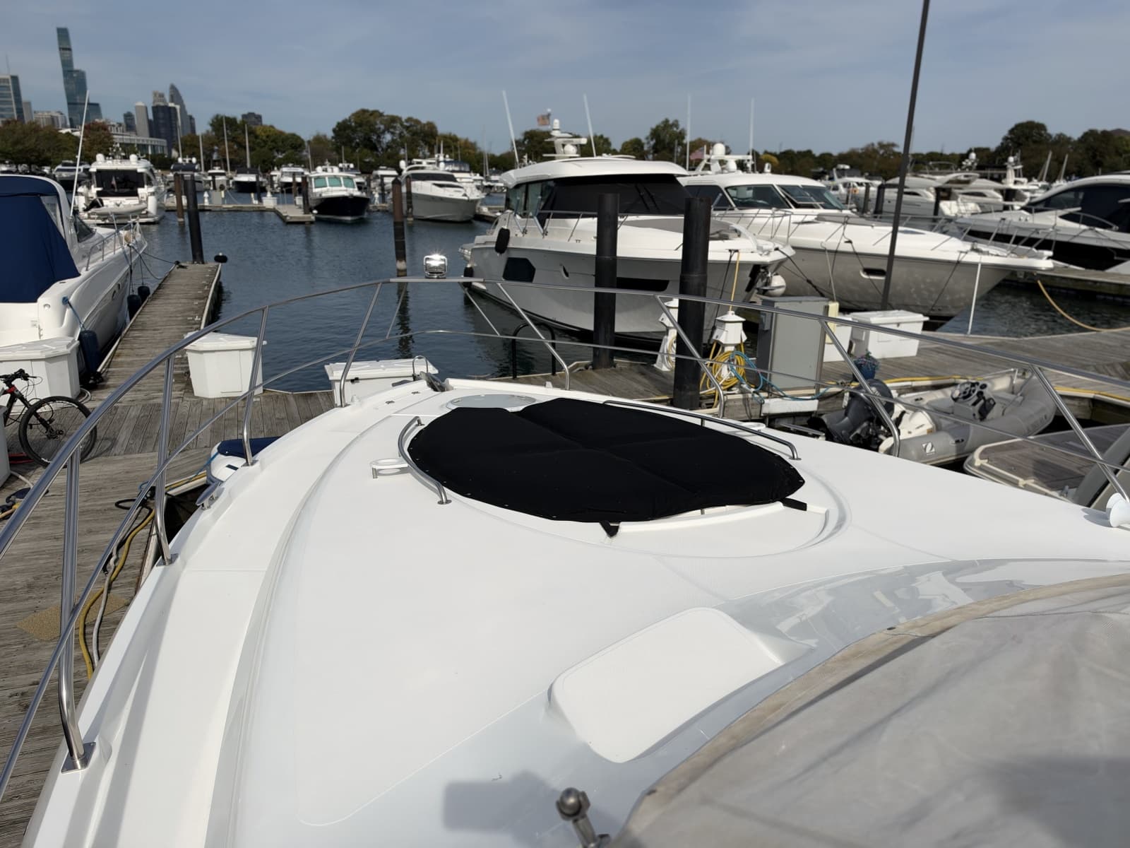 2011 Cruisers Yachts 48 Cantius