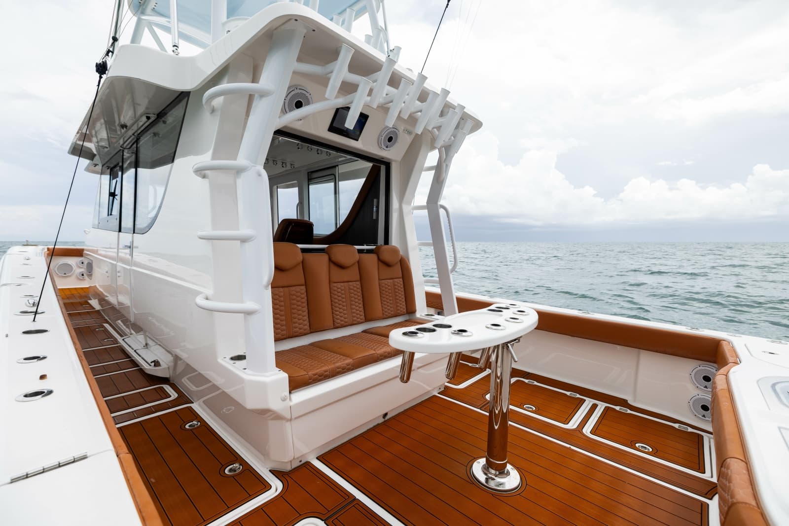 2024 Invincible Pilothouse