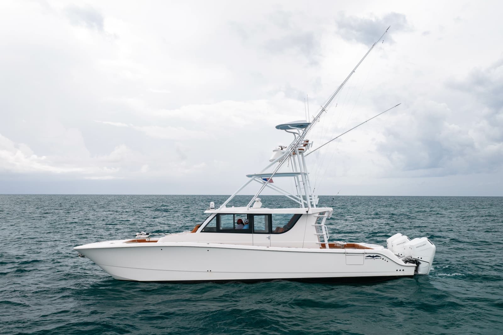 2024 Invincible Pilothouse