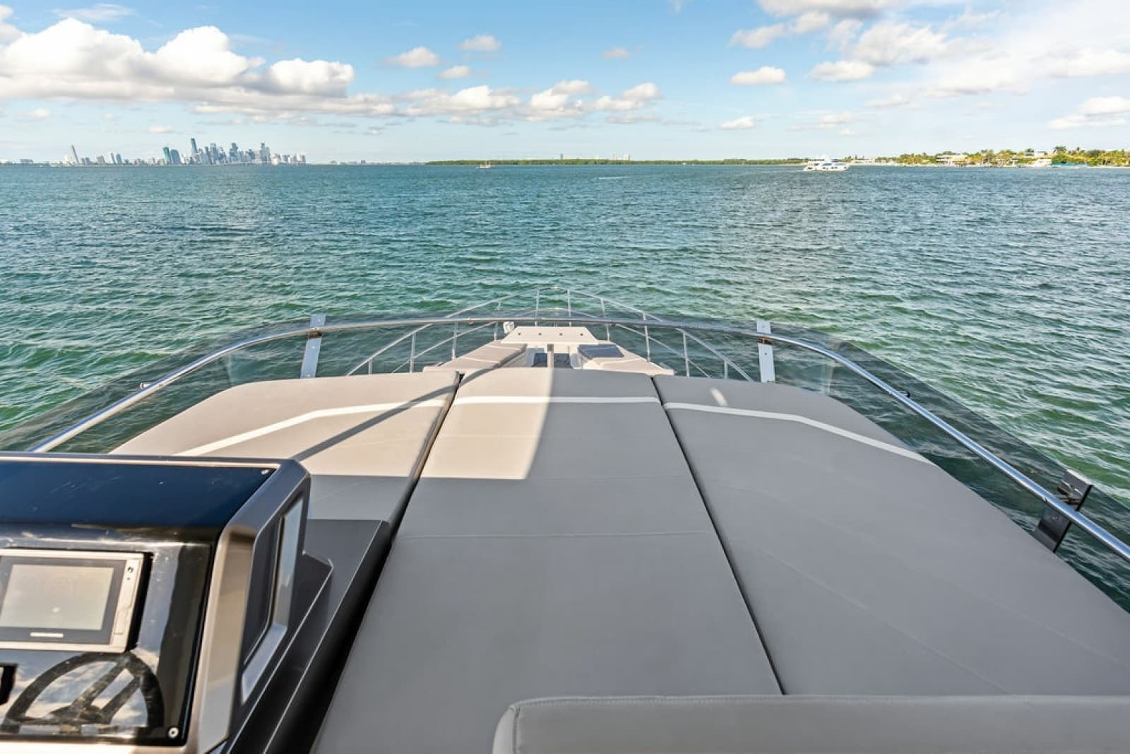 2021 Galeon 