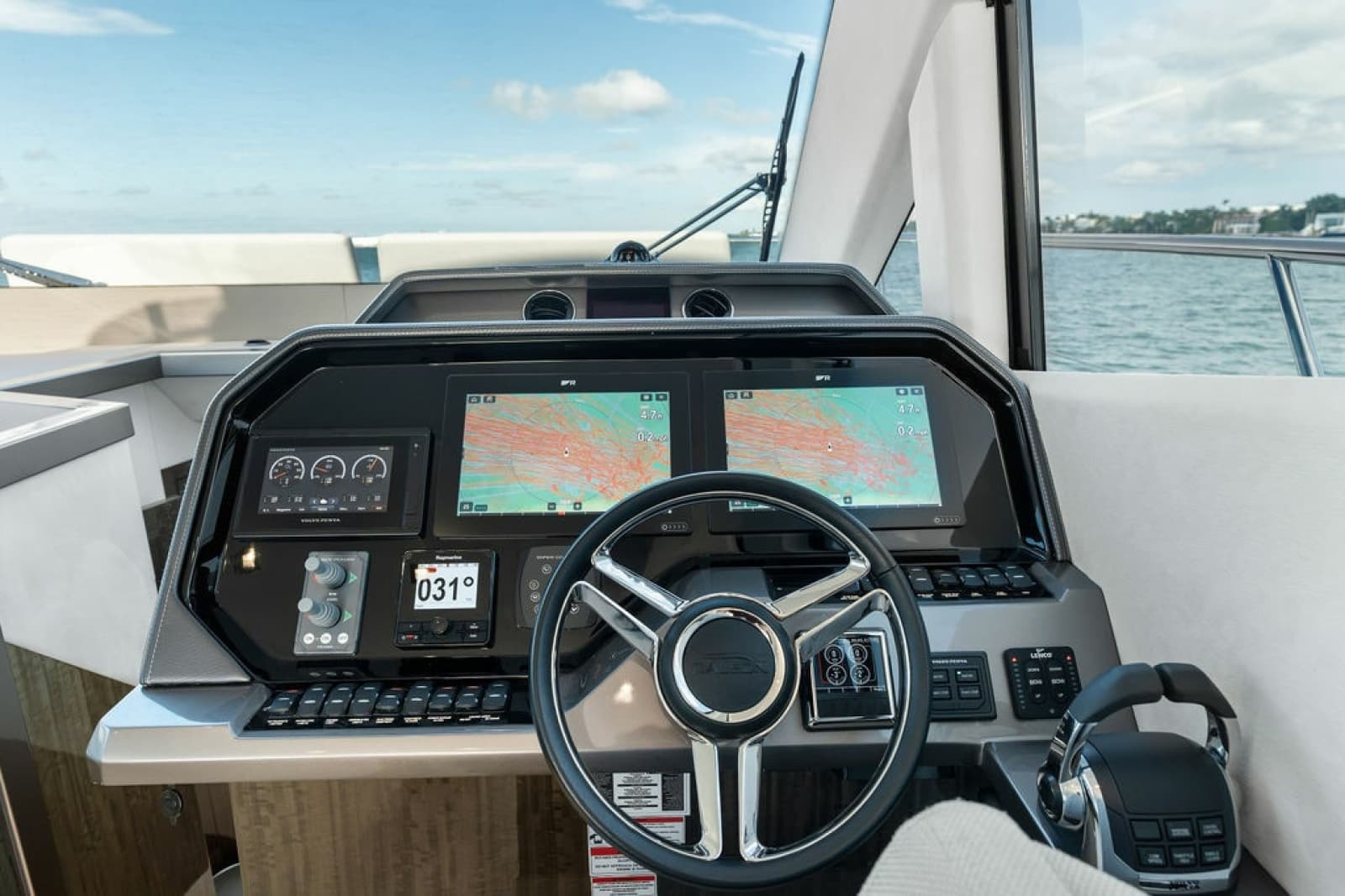 2021 Galeon 