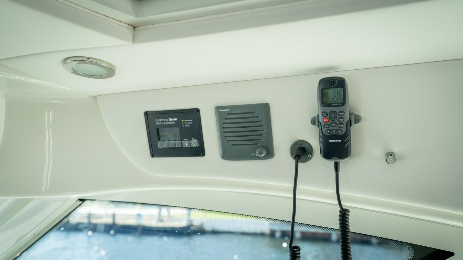 2012 Sea Ray 580 Sundancer
