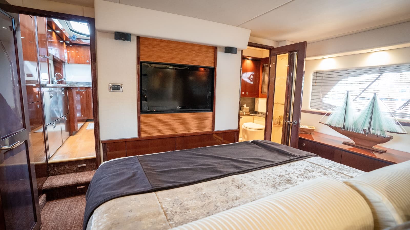 2012 Sea Ray 580 Sundancer