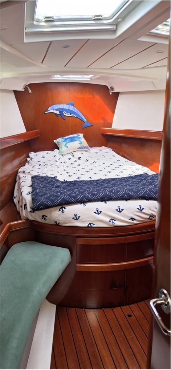 2005 Beneteau 