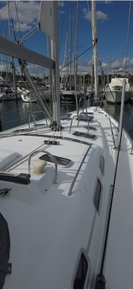 2005 Beneteau 