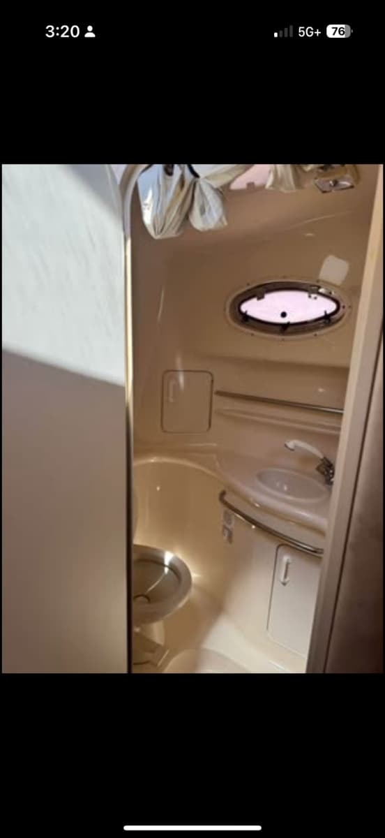 1998 Sea Ray Sundancer 330