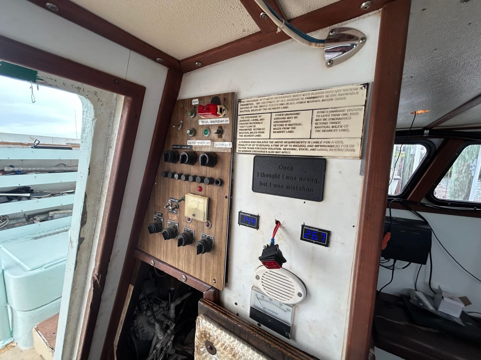 1990 Custom 57 Fishing