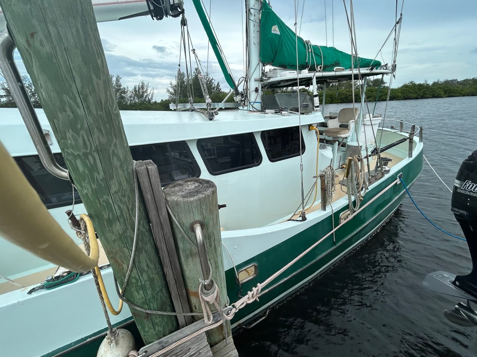 1990 Custom 57 Fishing