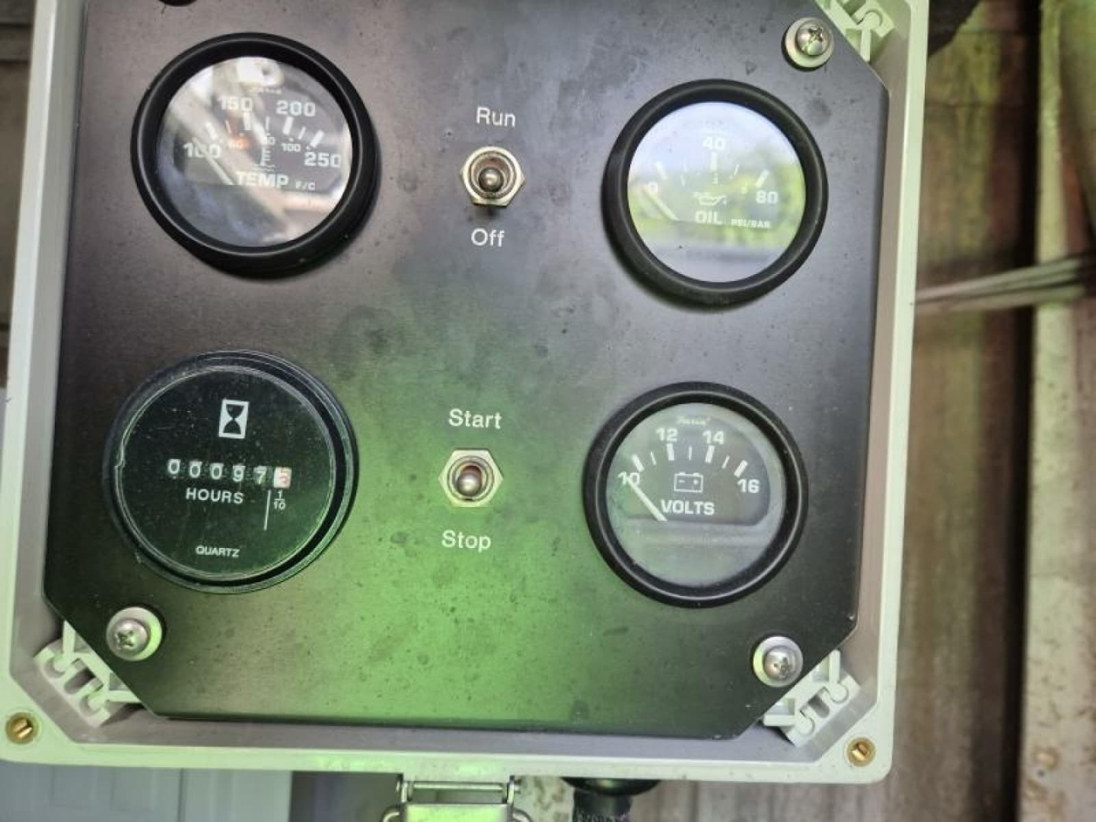 1985 Custom Aluminum Barge