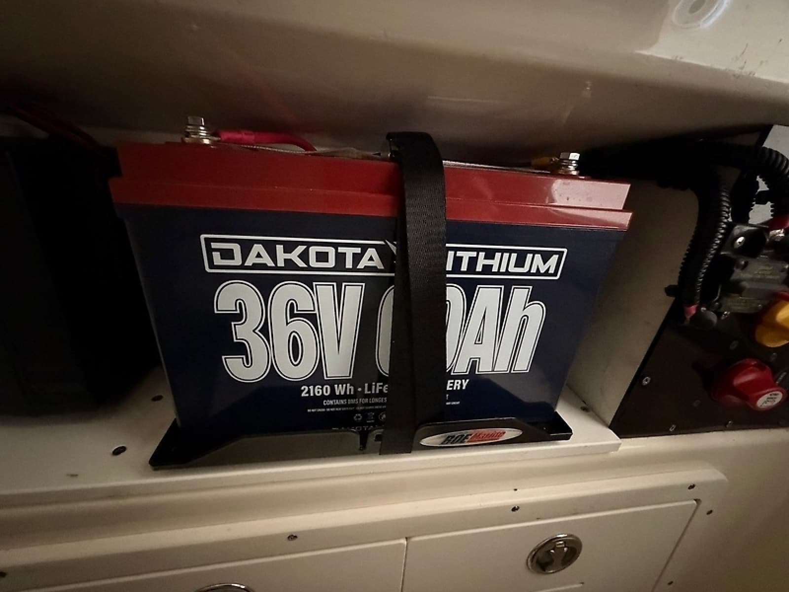 0006007833
