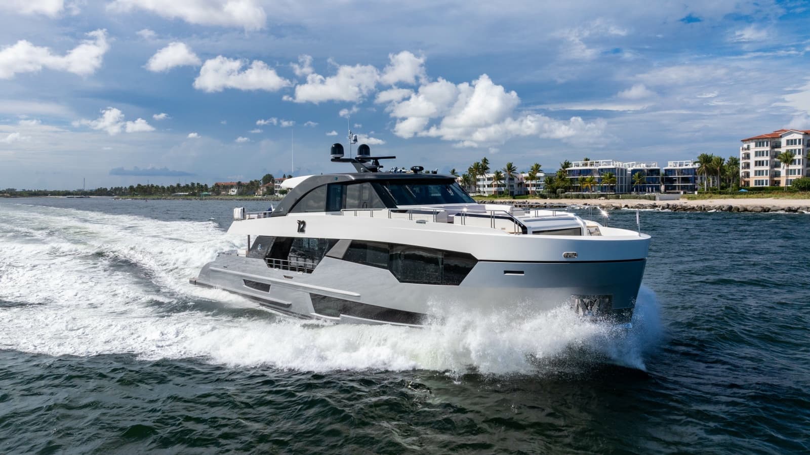 2023 Ocean Alexander 32 Explorer