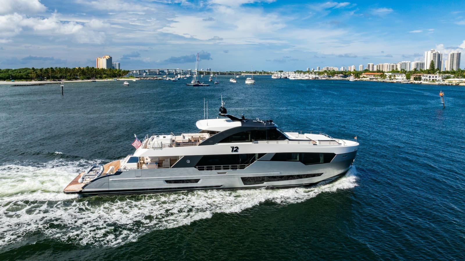 2023 Ocean Alexander 32 Explorer